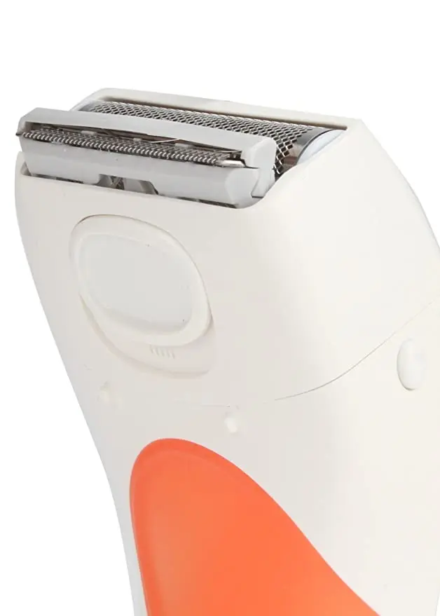 Panasonic ES2291D Battery Operated Wet and Dry Ladies Shaver, Trimmer and Bikini Comb (3 in 1) – photo 2