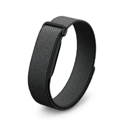Google Fitbit Air screenless fitness tracker in Obsidian black