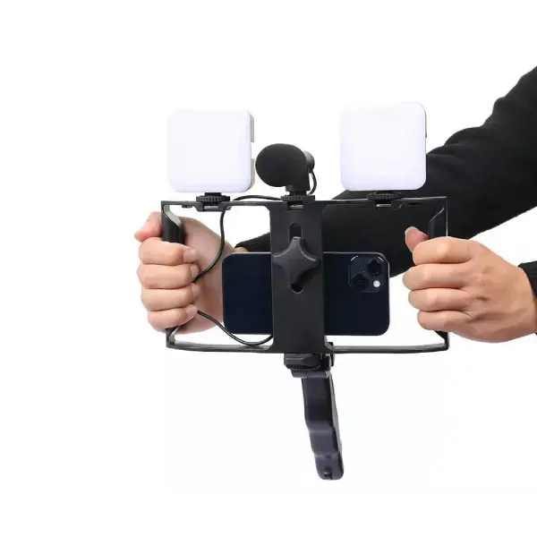 Plokama PK-778 Application Scenarios Vlogger Cellphone Video Kit - photo 2 - Shopo.lk